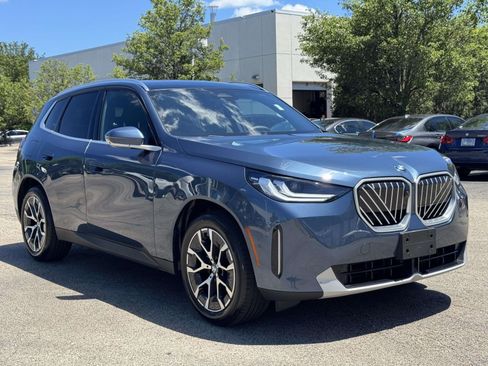 Certified 2025 BMW X3 xDrive30i w/ Premium Package AWD/4WD image 3