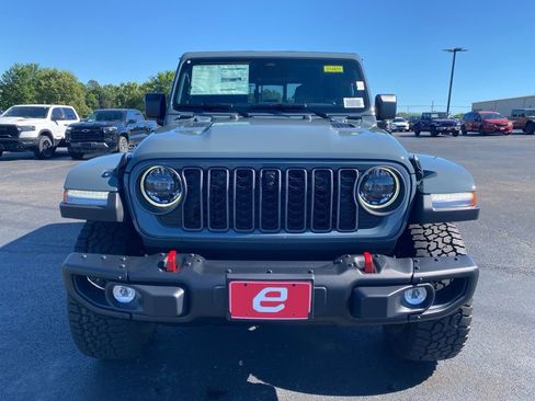 New 2026 Jeep Gladiator Rubicon AWD/4WD image 2