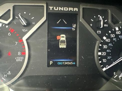 Used 2022 Toyota Tundra SR5 w/ TRD Off-Road Package AWD/4WD image 27