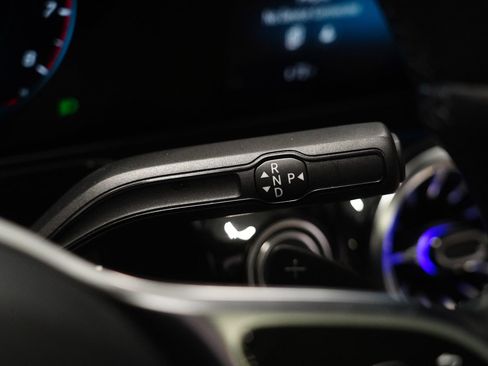 Certified 2023 Mercedes-Benz GLA 250 4MATIC image 21