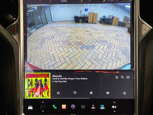 Used 2016 Tesla Model X 75D image 26