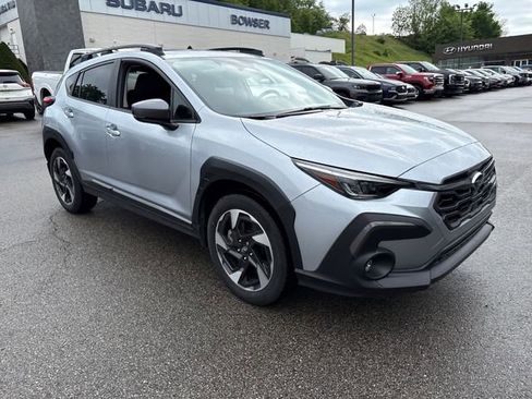 Used 2025 Subaru Crosstrek 2.5i Limited AWD/4WD image 7