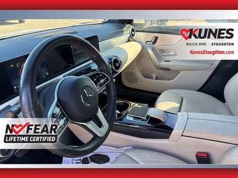 Used 2020 Mercedes-Benz CLA 250 image 19