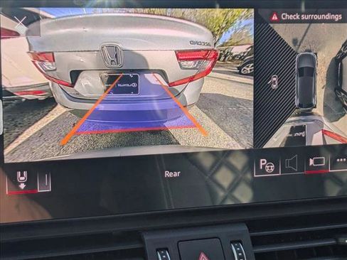 Used 2023 Audi SQ5 Prestige image 7