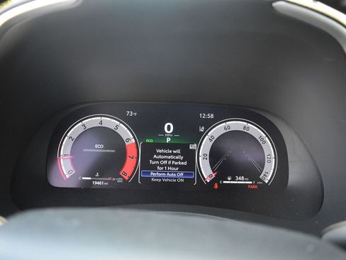 Used 2025 Toyota Highlander XSE AWD/4WD image 15