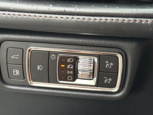 Certified 2021 Lincoln Aviator Grand Touring AWD/4WD image 29