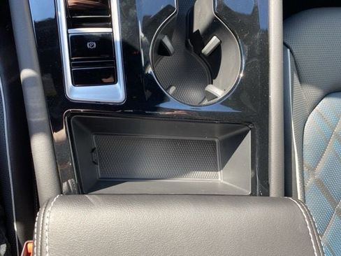 New 2026 Volkswagen Atlas Cross Sport SEL Premium R-Line image 44