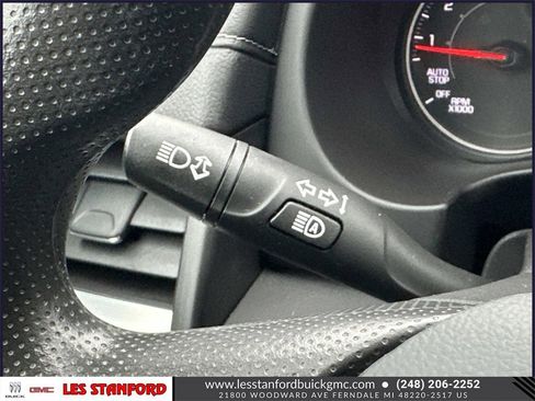 Used 2023 GMC Terrain SLE w/ Driver Convenience Package image 26