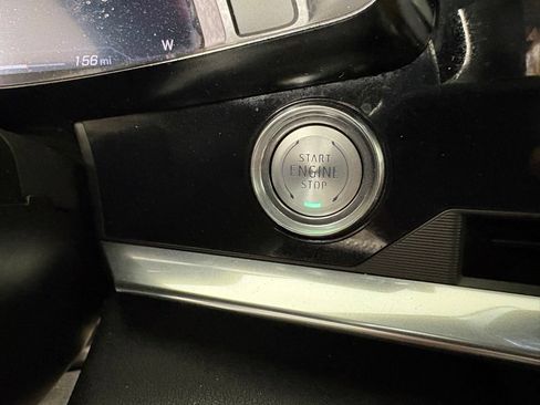 Used 2020 Chevrolet Corvette Stingray Preferred Cpe w/ 2LT Preferred Equipment Group RWD image 32