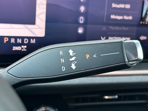 Used 2025 Buick Envision Sport Touring image 29