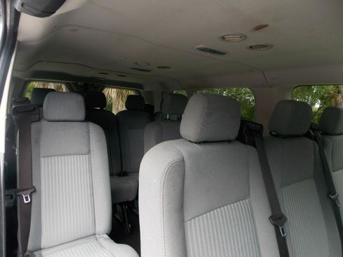 Used 2016 Ford Transit 350 XL RWD image 11