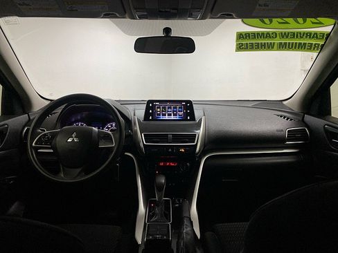 Used 2020 Mitsubishi Eclipse Cross LE image 21