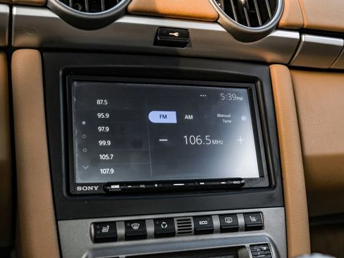 Used 2006 Porsche Cayman S image 22