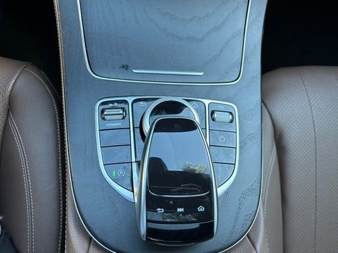 Used 2019 Mercedes-Benz E 300 w/ Premium 1 Package image 42