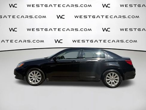 Used 2012 Chrysler 200 Touring FWD image 2