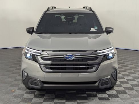 Used 2025 Subaru Forester Limited w/ Popular Package #2 image 10