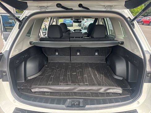 Used 2021 Subaru Forester Premium w/ Popular Package #1 AWD/4WD image 12