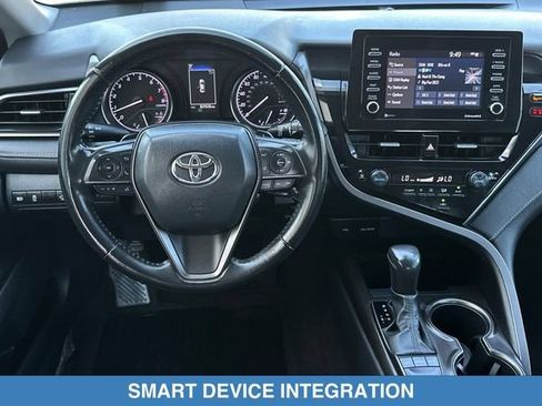 Used 2023 Toyota Camry SE FWD image 15
