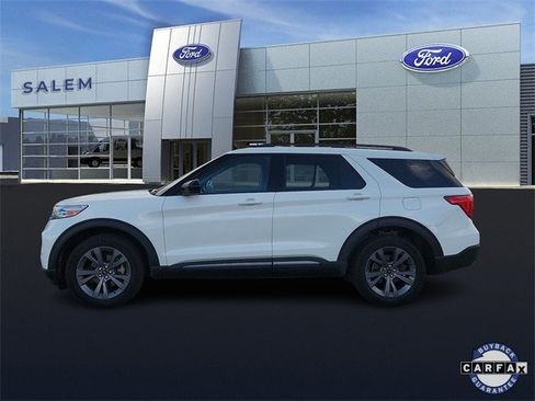 Certified 2023 Ford Explorer XLT w/ Equipment Group 202A image 5