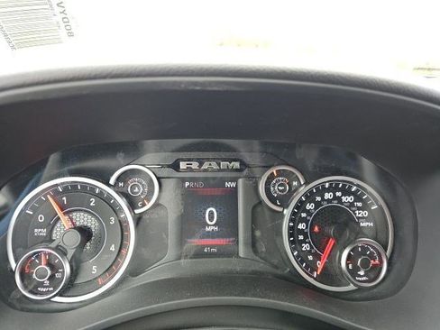 New 2026 RAM 2500 Big Horn AWD/4WD image 19
