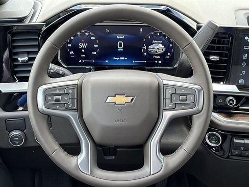 New 2026 Chevrolet Silverado 1500 LT w/ Texas Edition Plus RWD image 11