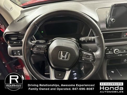 Used 2023 Honda Pilot Elite image 12