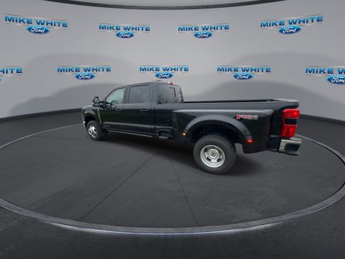 Used 2024 Ford F350 Lariat w/ Lariat Ultimate Package AWD/4WD image 6