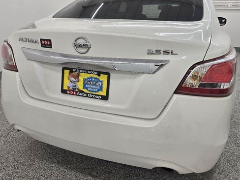 Used 2013 Nissan Altima 3.5 SL FWD image 8