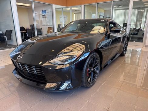 New 2025 Nissan Z Performance w/ Floor Mat Package image 39
