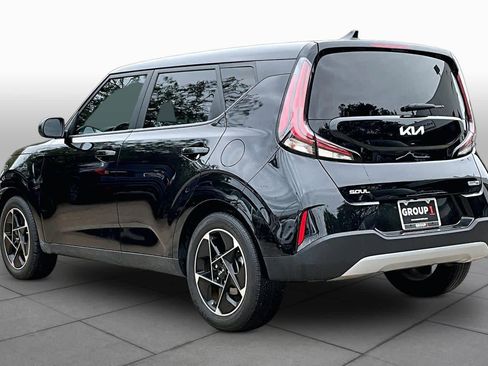 Used 2023 Kia Soul EX FWD image 12