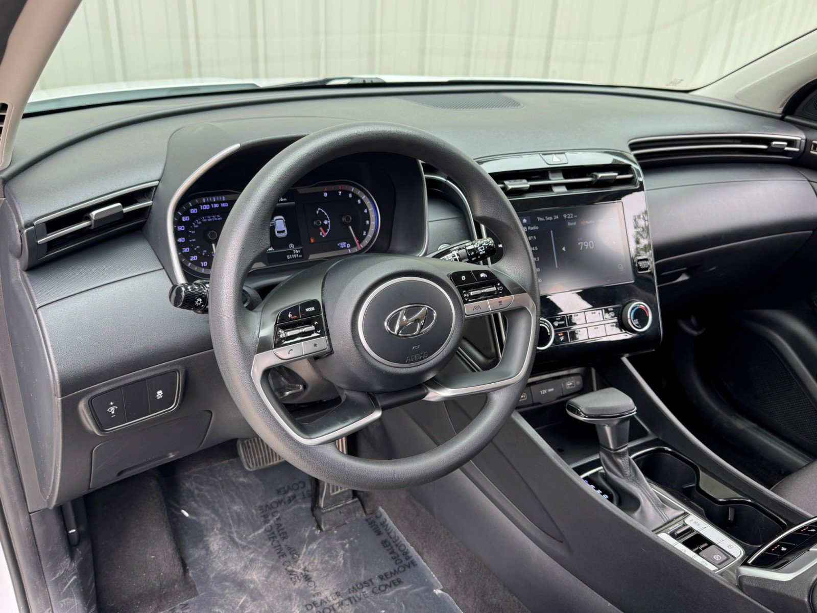 Used 2022 Hyundai Tucson SEL FWD image 12