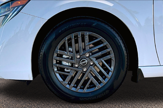 New 2027 Nissan Sentra SV w/ Floor Mat Package FWD image 11