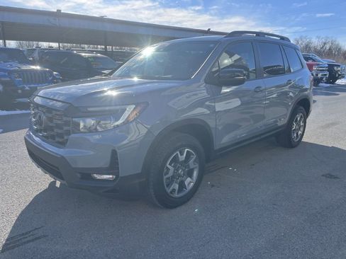 Used 2022 Honda Passport TrailSport image 6