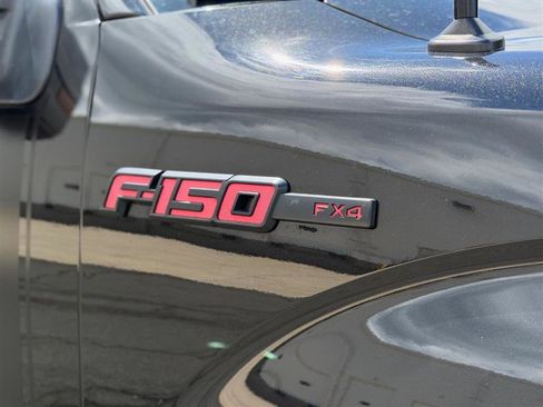 Used 2013 Ford F150 FX4 w/ FX Appearance Pkg AWD/4WD image 17