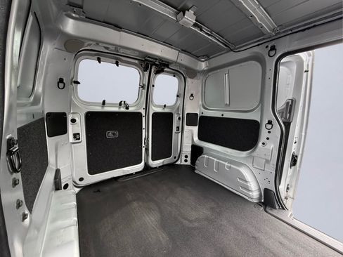 Used 2021 Nissan NV200 SV w/ Sliding Door Glass Package FWD image 17