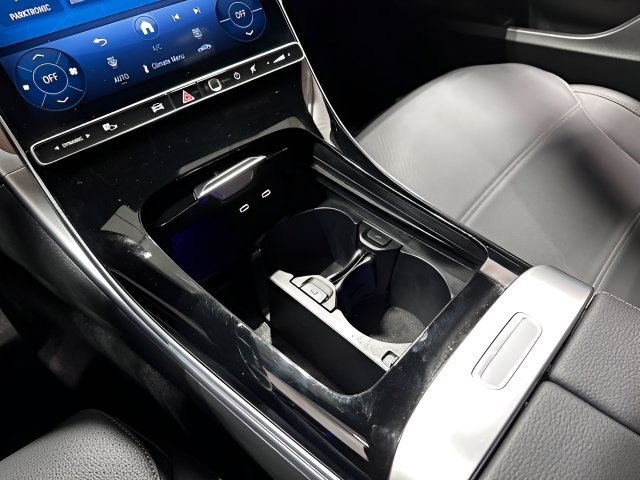 Used 2026 Mercedes-Benz C 300 4MATIC Sedan image 35