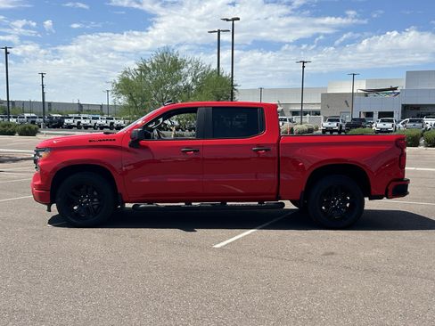 Used 2024 Chevrolet Silverado 1500 Custom w/ Turbomax Blackout Package RWD image 2