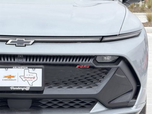 New 2026 Chevrolet Equinox EV RS image 8