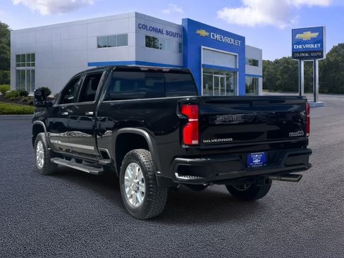 Certified 2025 Chevrolet Silverado 2500 High Country image 4