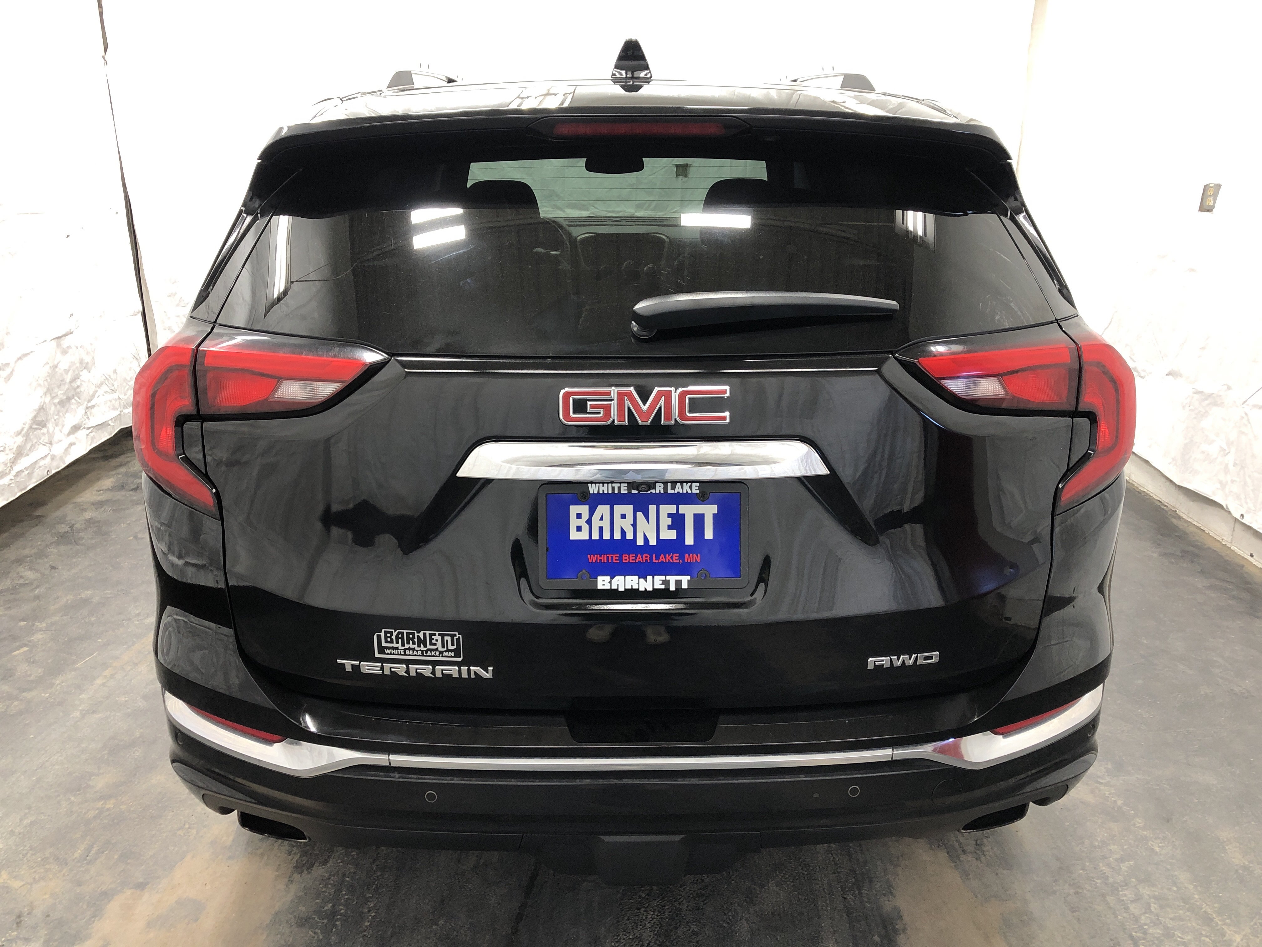 Used 2020 GMC Terrain Denali w/ GMC Pro Grade Package AWD/4WD image 7