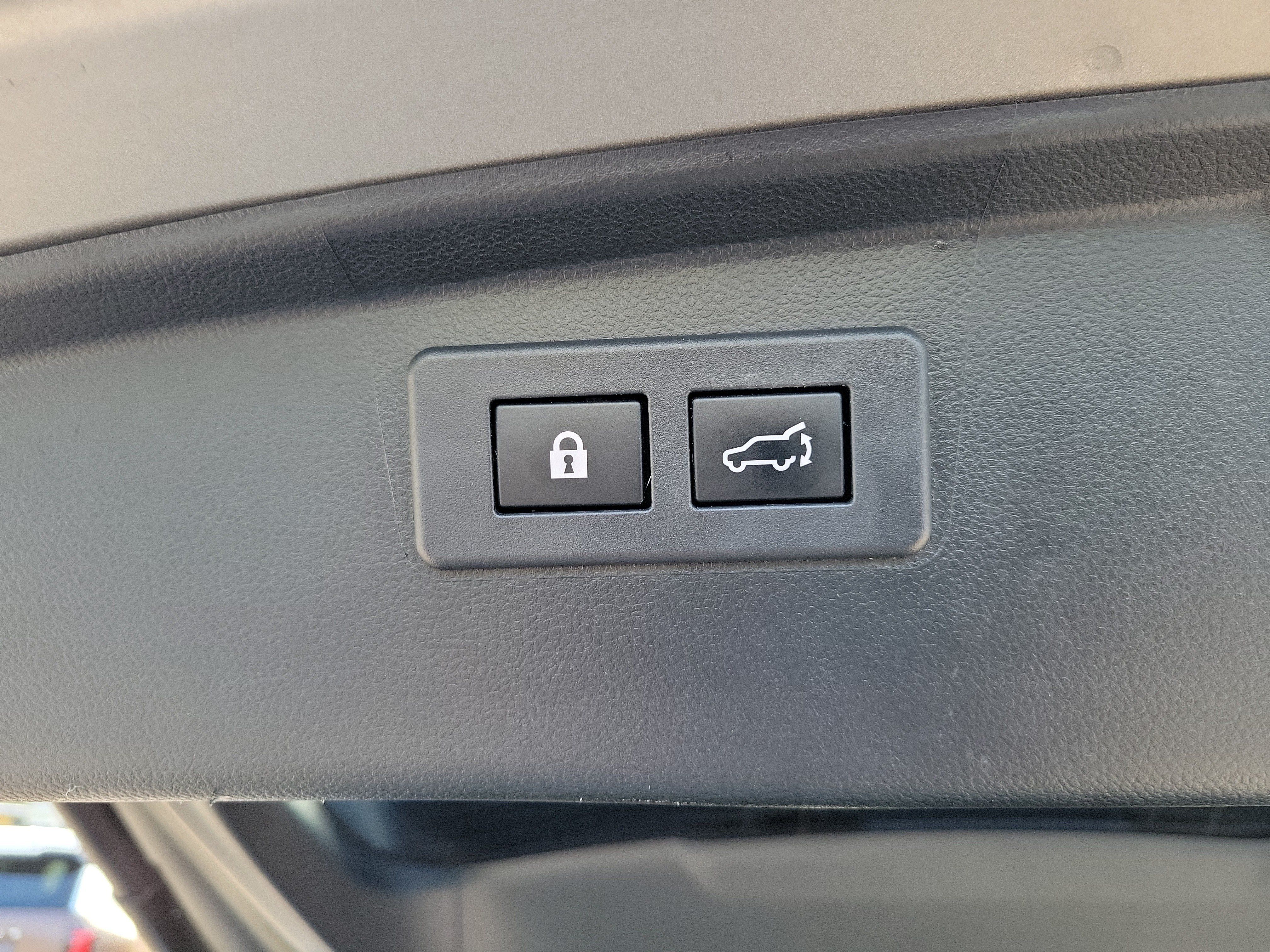 Used 2020 Subaru Outback Limited w/ Popular Package #2 AWD/4WD image 13