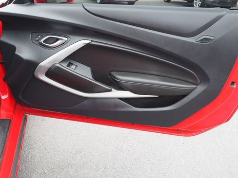 Used 2023 Chevrolet Camaro LT RWD image 19