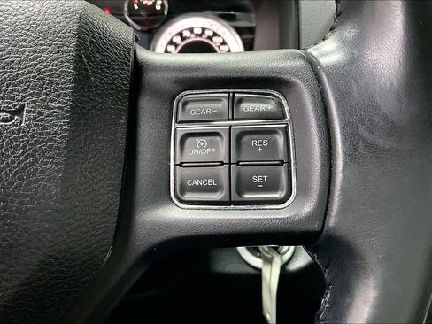 Used 2018 RAM 1500 Big Horn image 12