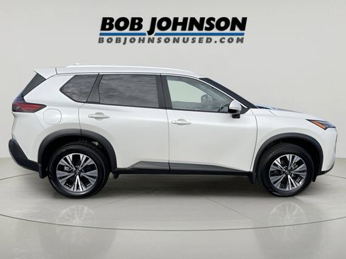 Used 2023 Nissan Rogue SV w/ SV Premium Package image 7