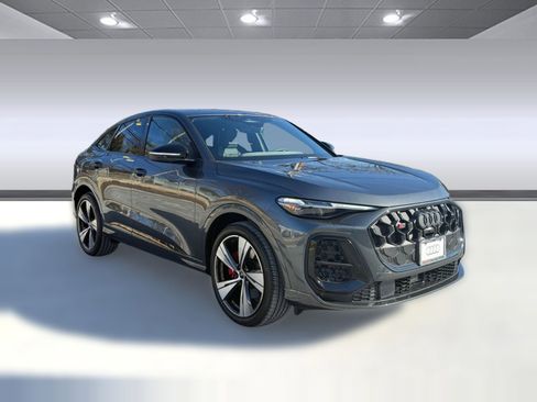 New 2025 Audi SQ5 Premium Plus image 7
