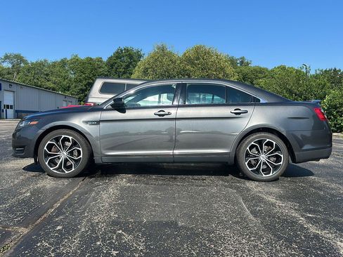 Used 2016 Ford Taurus SHO AWD/4WD image 2