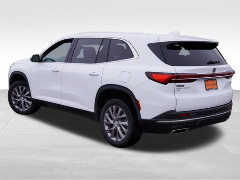 Certified 2025 Buick Enclave Preferred image 7