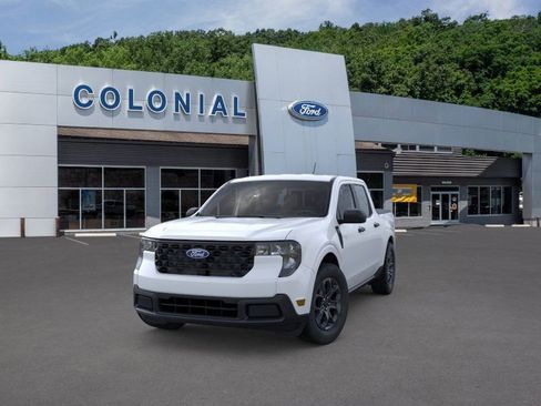 New 2025 Ford Maverick XLT image 2