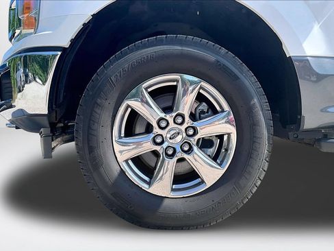 Used 2018 Ford F150 XLT w/ Equipment Group 302A Luxury AWD/4WD image 34