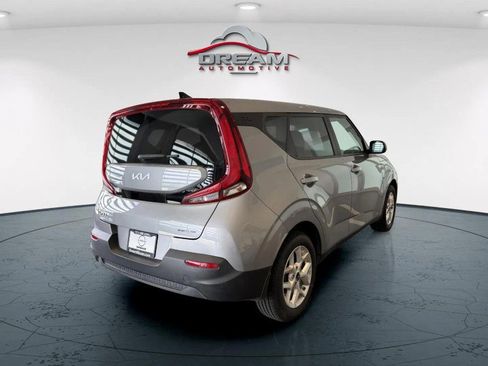 Used 2022 Kia Soul LX w/ Technology Package FWD image 19